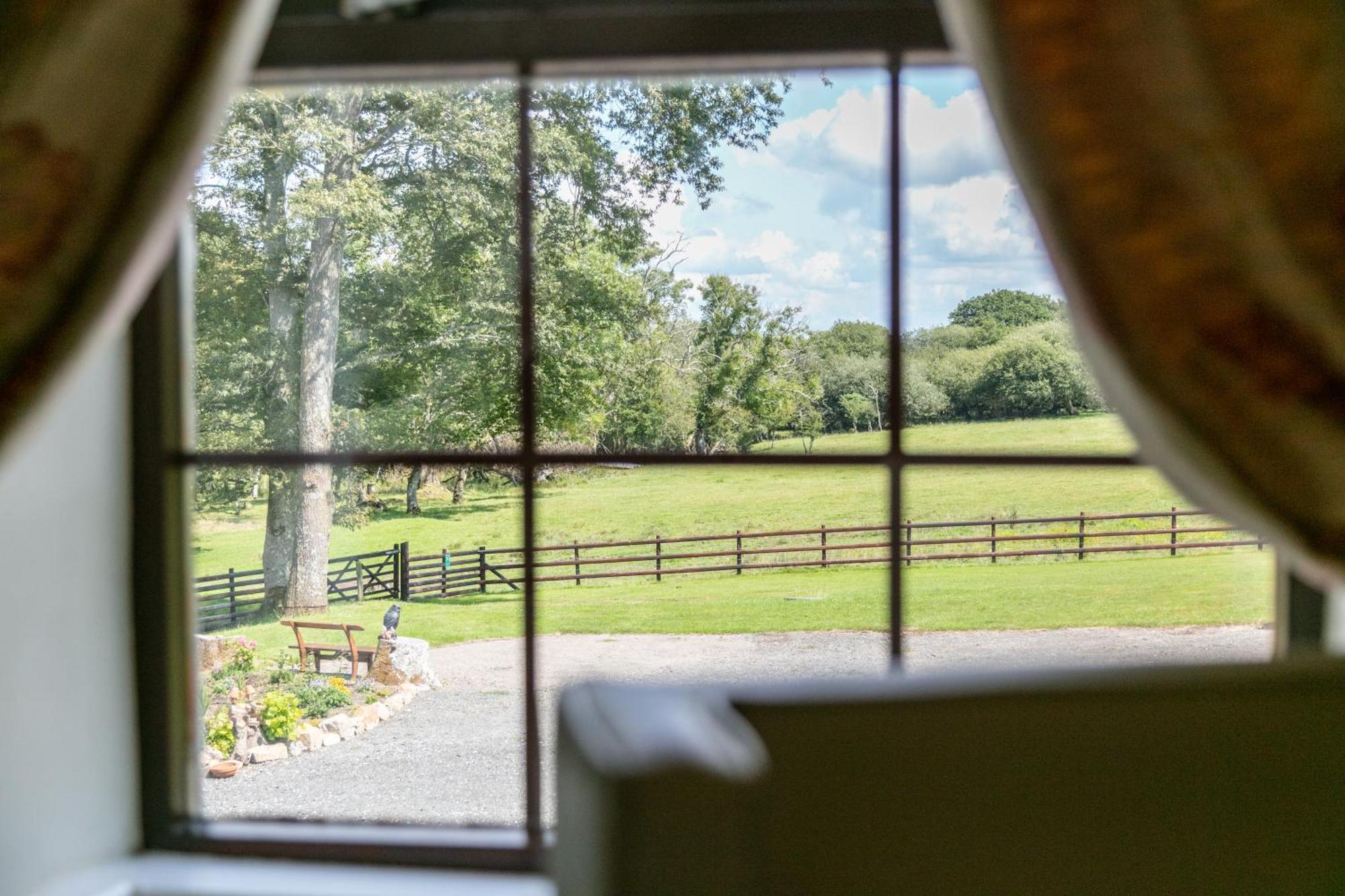 East Hook Farmhouse Haverfordwest Exterior foto